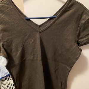 Liz Claiborne V-neck shirt